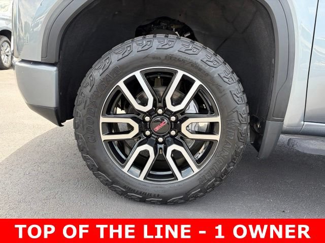 Used 2022 GMC Sierra 1500 AT4 w/ AT4 Premium Package AWD/4WD image 9