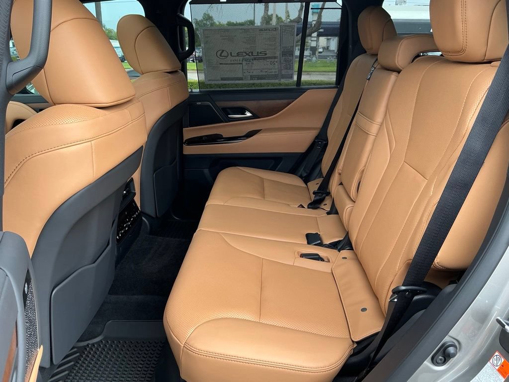 New 2026 Lexus LX 700h Luxury AWD/4WD image 14