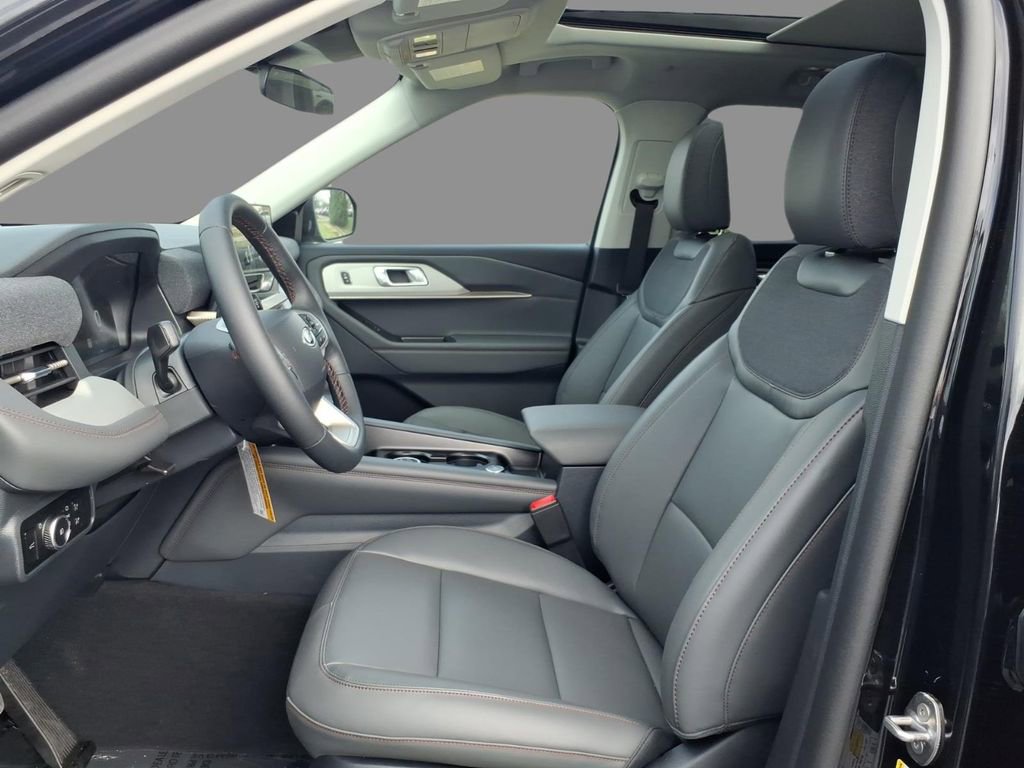 New 2026 Ford Explorer Active image 19