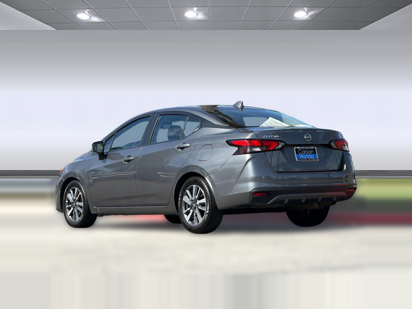 Used 2023 Nissan Versa SV FWD image 3