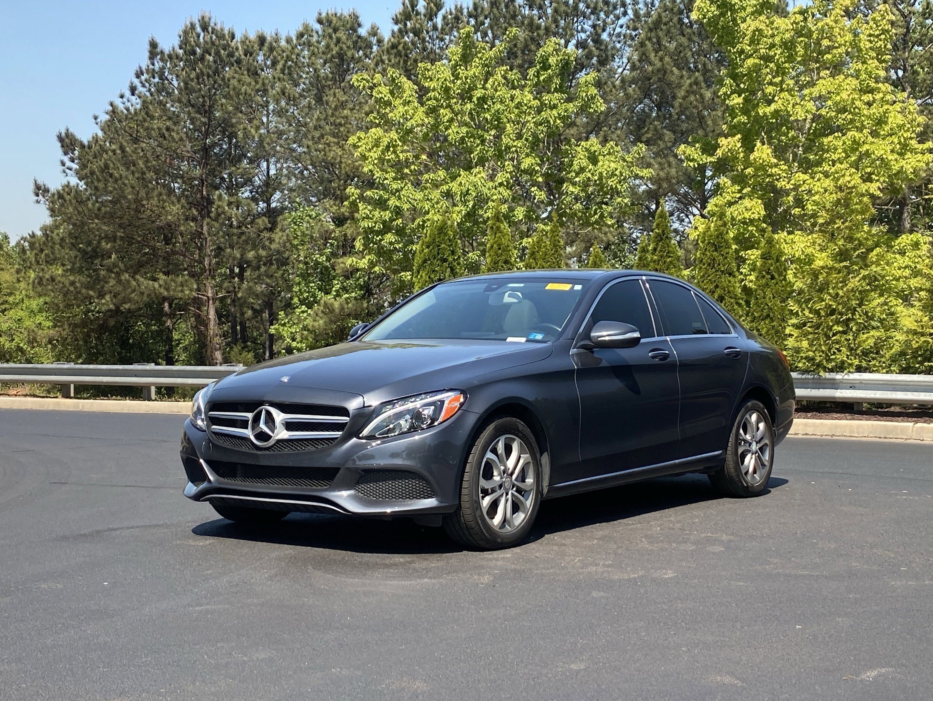 Used 2016 Mercedes-Benz C 300 4MATIC Sedan image 11