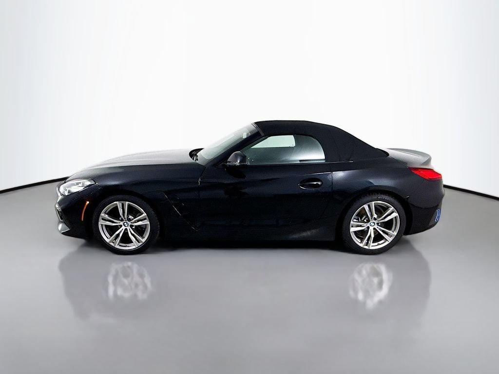 Used 2019 BMW Z4 sDrive30i w/ M Sport Package RWD image 4