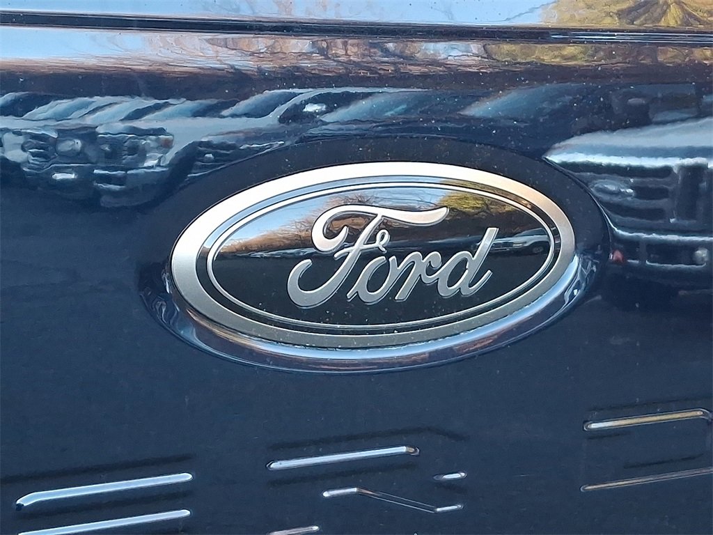 Used 2024 Ford F350 Lariat w/ Chrome Package image 29