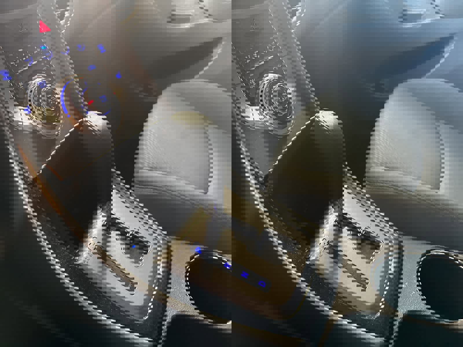 Used 2013 Hyundai Elantra GLS w/ Preferred Pkg image 27