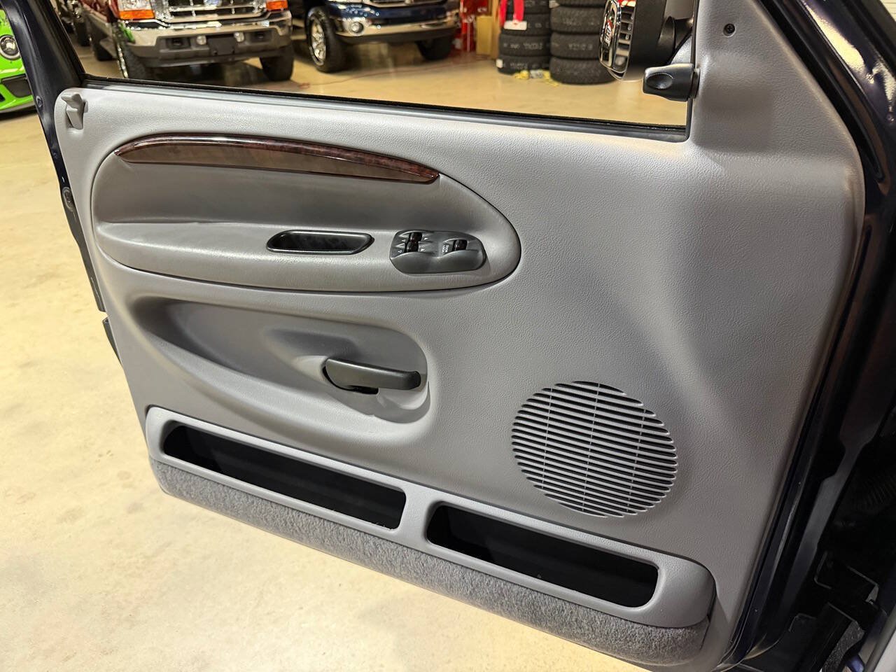 Used 1998 Dodge Ram 2500 Truck 2WD Quad Cab image 43
