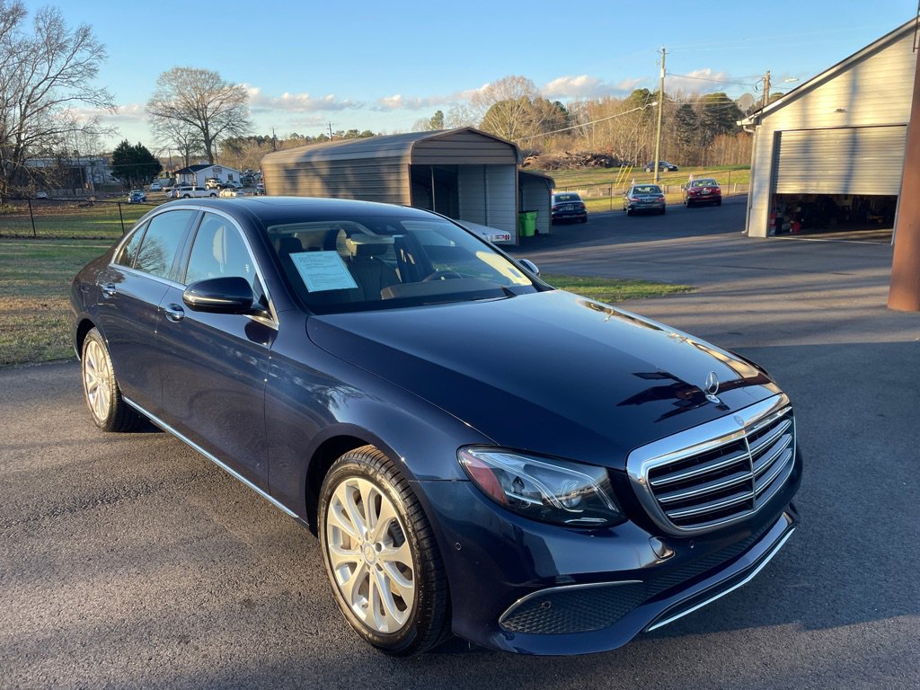 Used 2017 Mercedes-Benz E 300 image 8