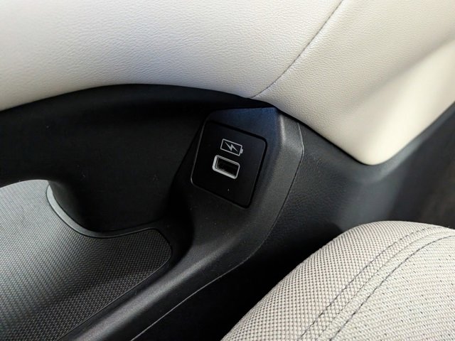 Certified 2023 Honda HR-V LX image 10