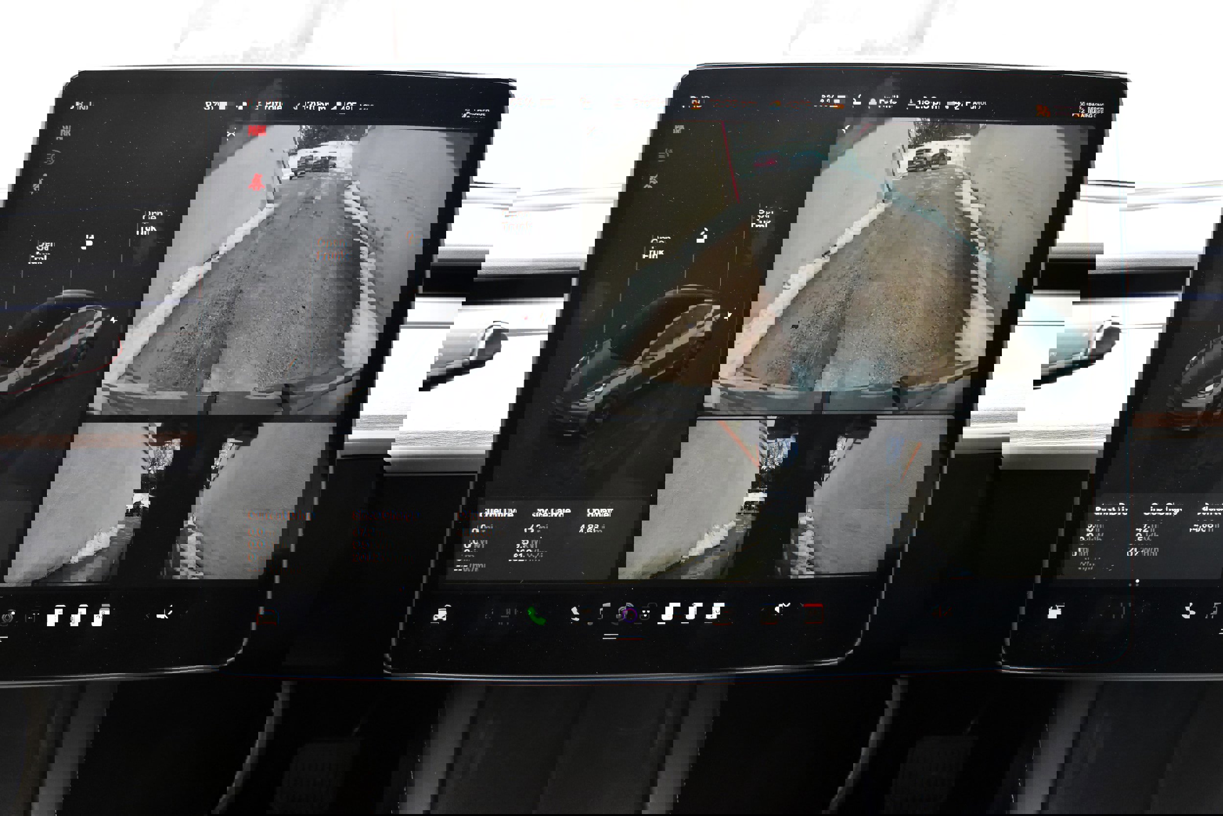 Used 2023 Tesla Model 3 Standard Range image 36