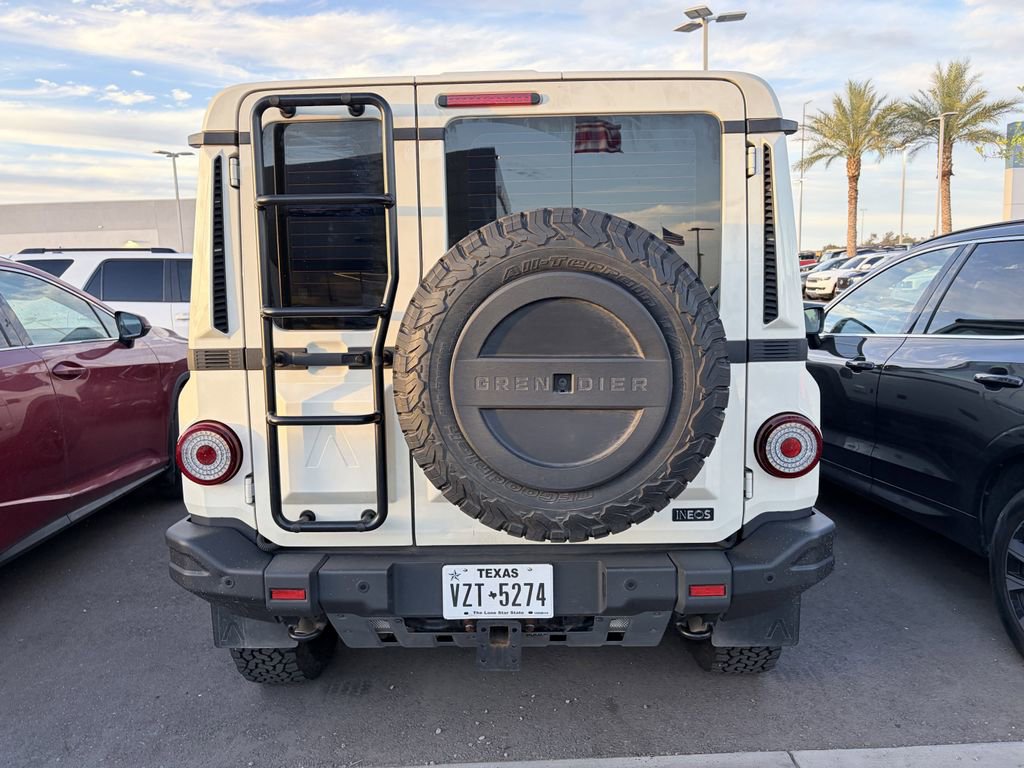 Used 2024 INEOS Grenadier Fieldmaster Edition image 4