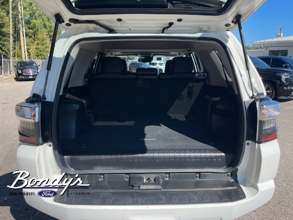 Used 2021 Toyota 4Runner SR5 Premium w/ Moonroof Package RWD image 14