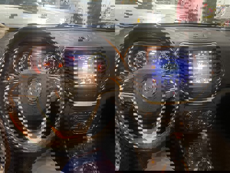 Used 2014 Jeep Cherokee Trailhawk w/ Leather Interior Group image 7