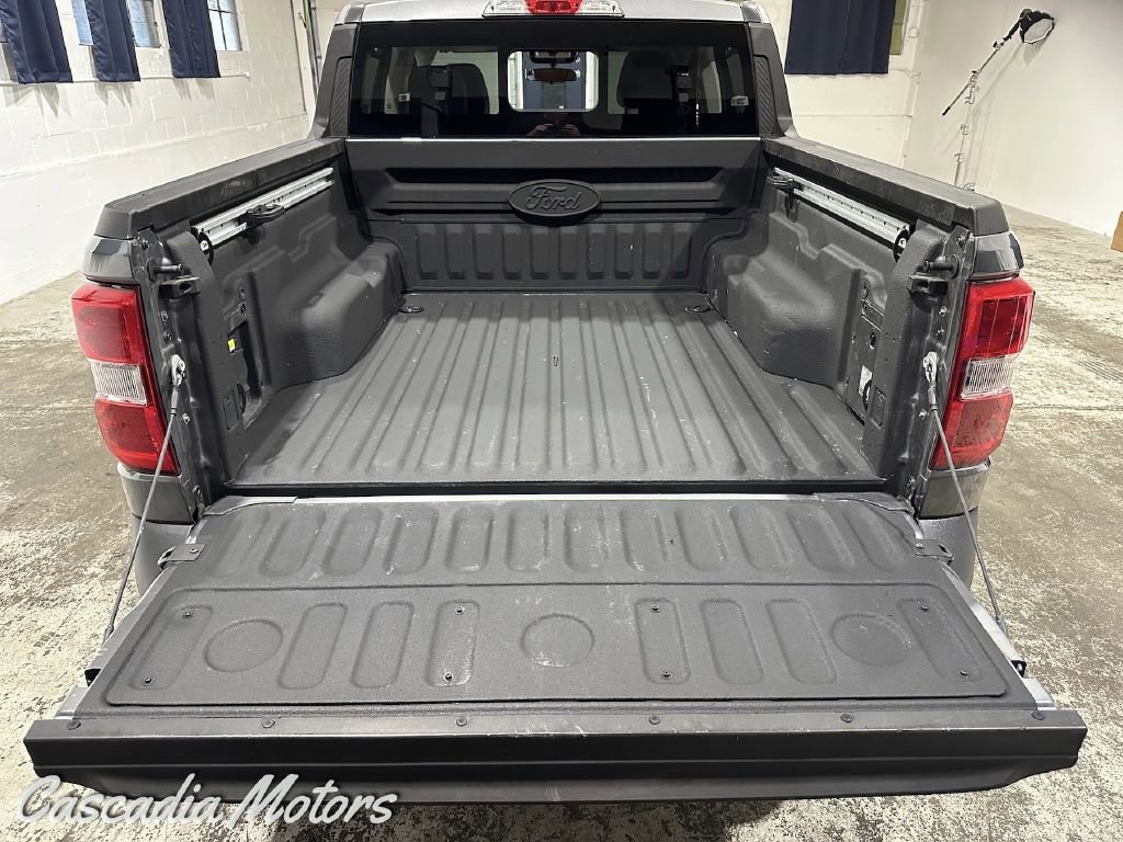 Used 2022 Ford Maverick Lariat w/ Lariat Luxury Package image 11