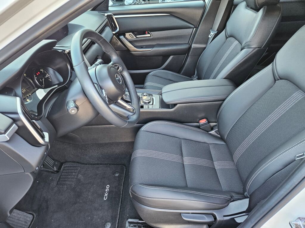 Used 2024 MAZDA CX-50 AWD 2.5 S w/ Cargo Package image 11