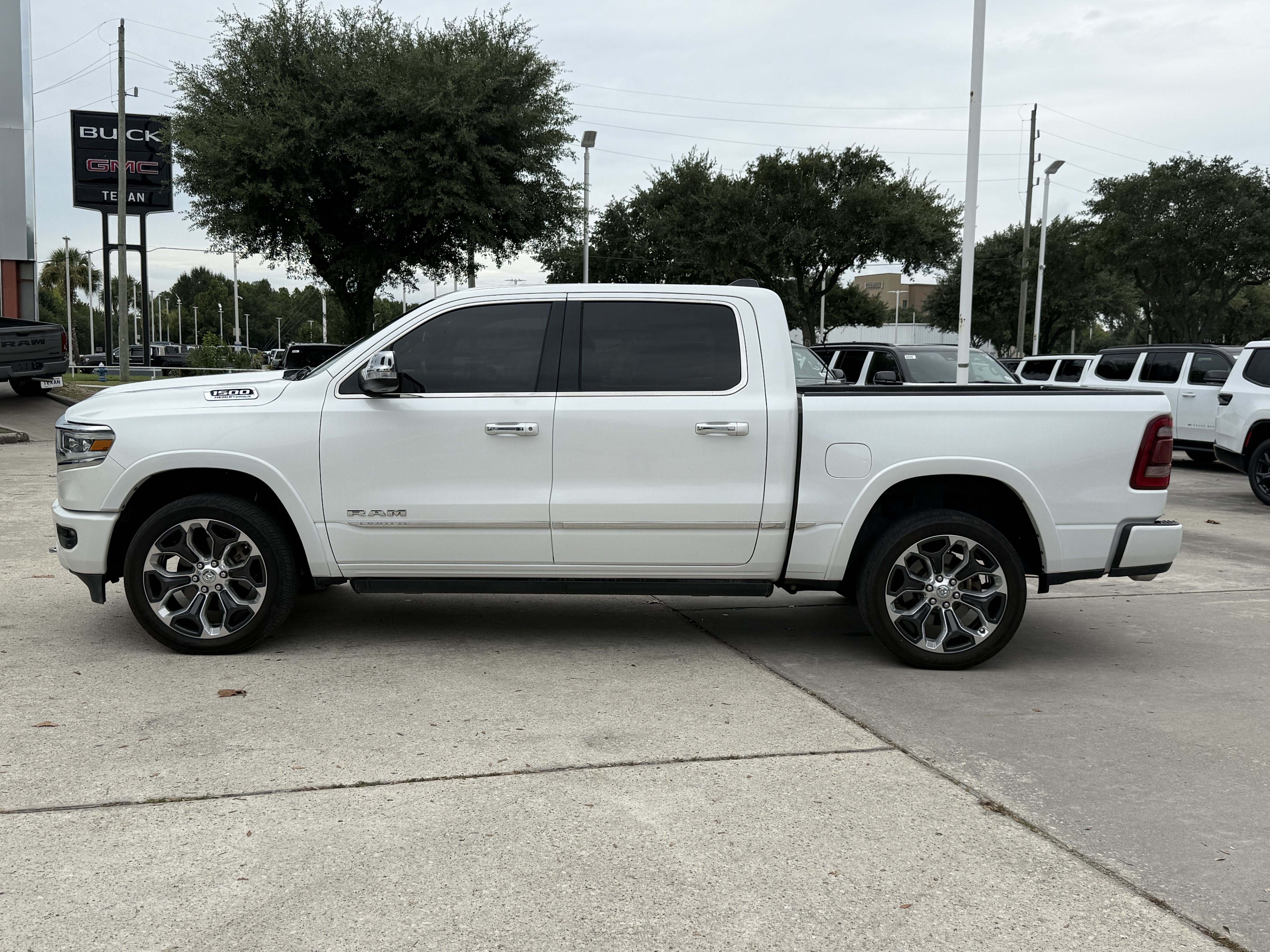 Used 2021 RAM 1500 Limited RWD image 8