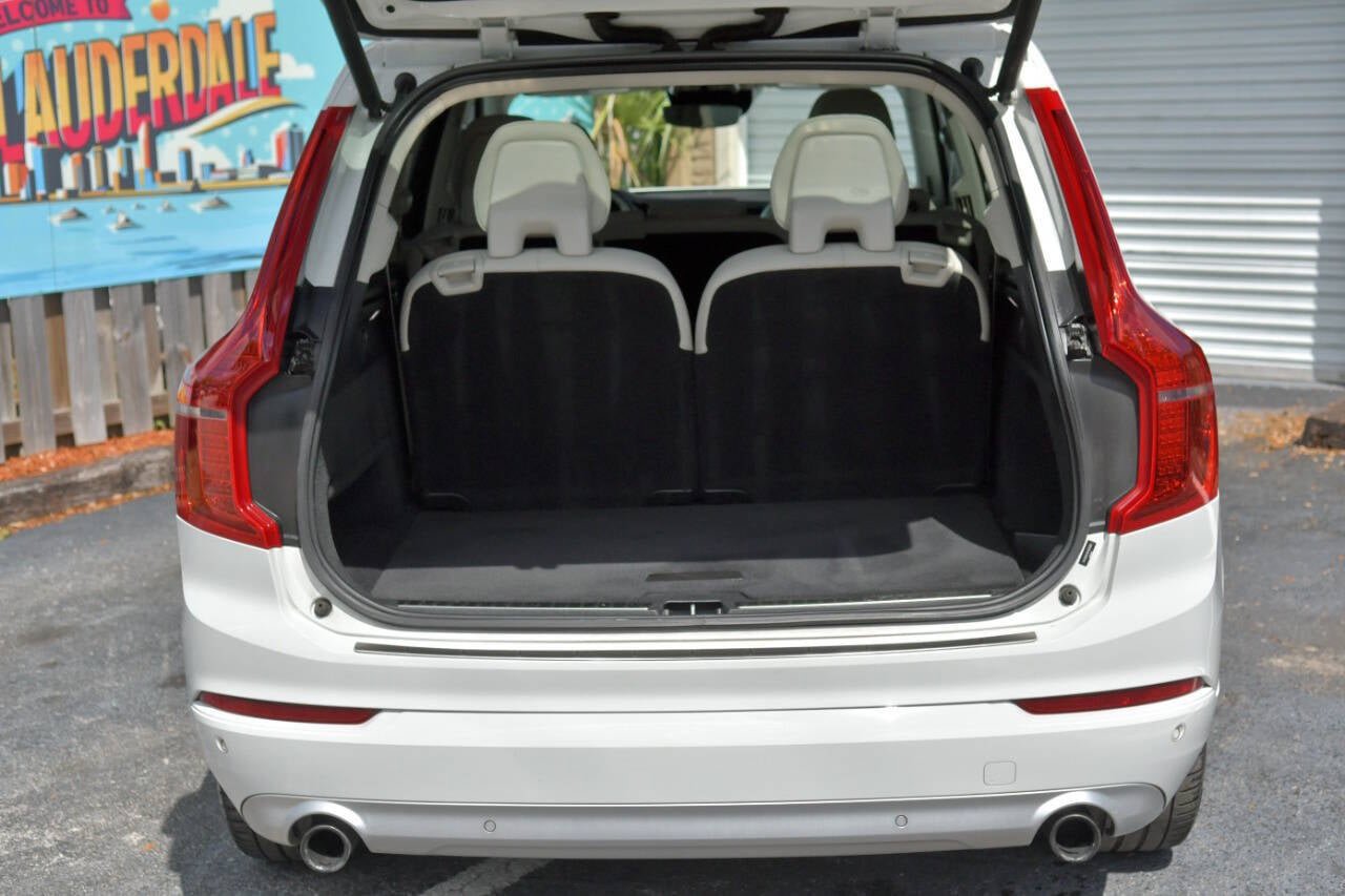 Used 2019 Volvo XC90 T5 Momentum w/ Protection Package Premier AWD/4WD image 39