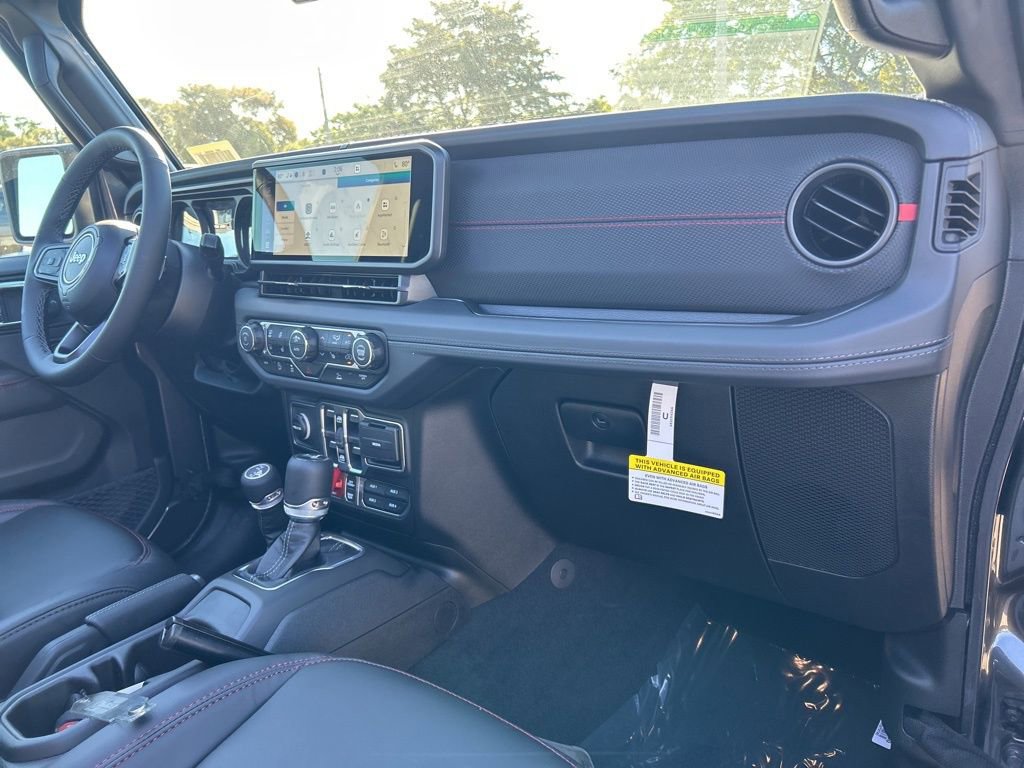New 2026 Jeep Wrangler Unlimited Rubicon image 25
