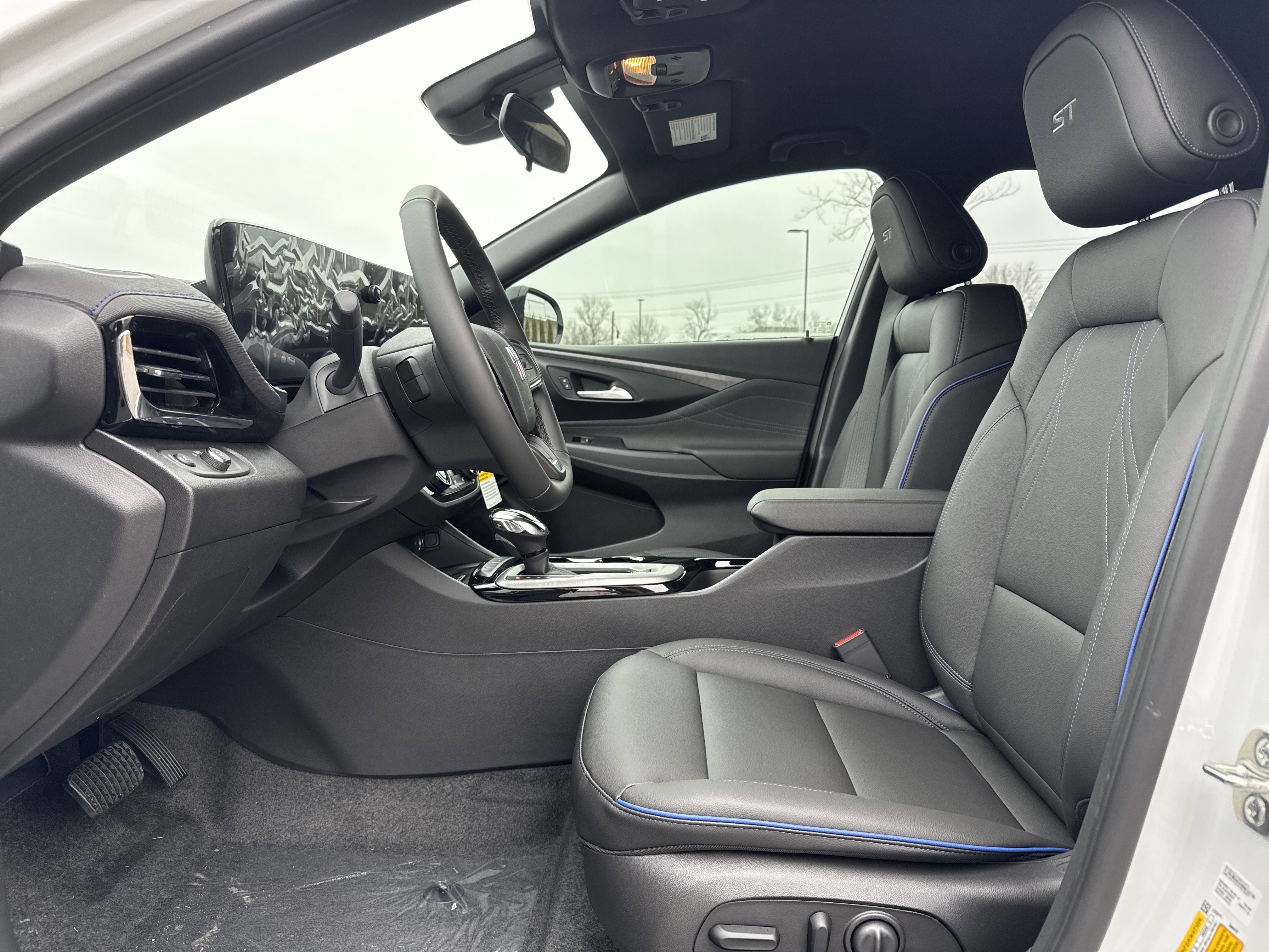 New 2026 Buick Envista Sport Touring w/ Convenience I Package image 16