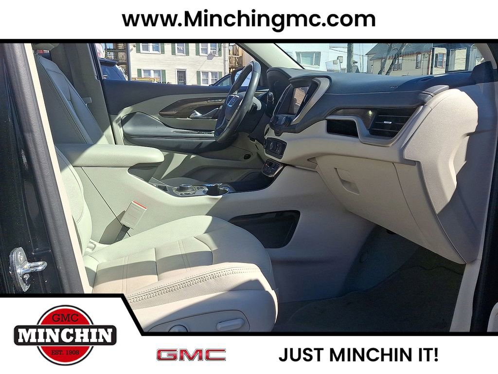 Used 2022 GMC Terrain Denali image 30