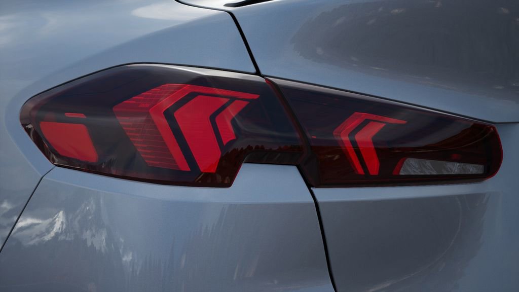 Used 2025 BMW M235i xDrive w/ Premium Package image 39