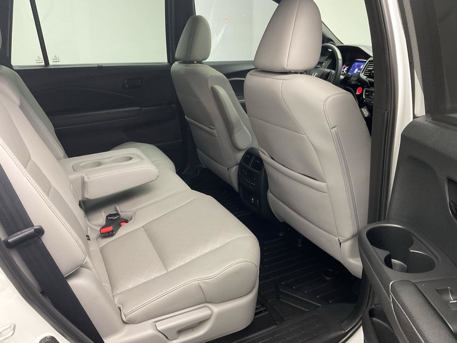 Used 2022 Honda Passport Elite image 29