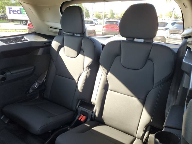 New 2027 Volvo XC90 B6 Plus AWD/4WD image 16