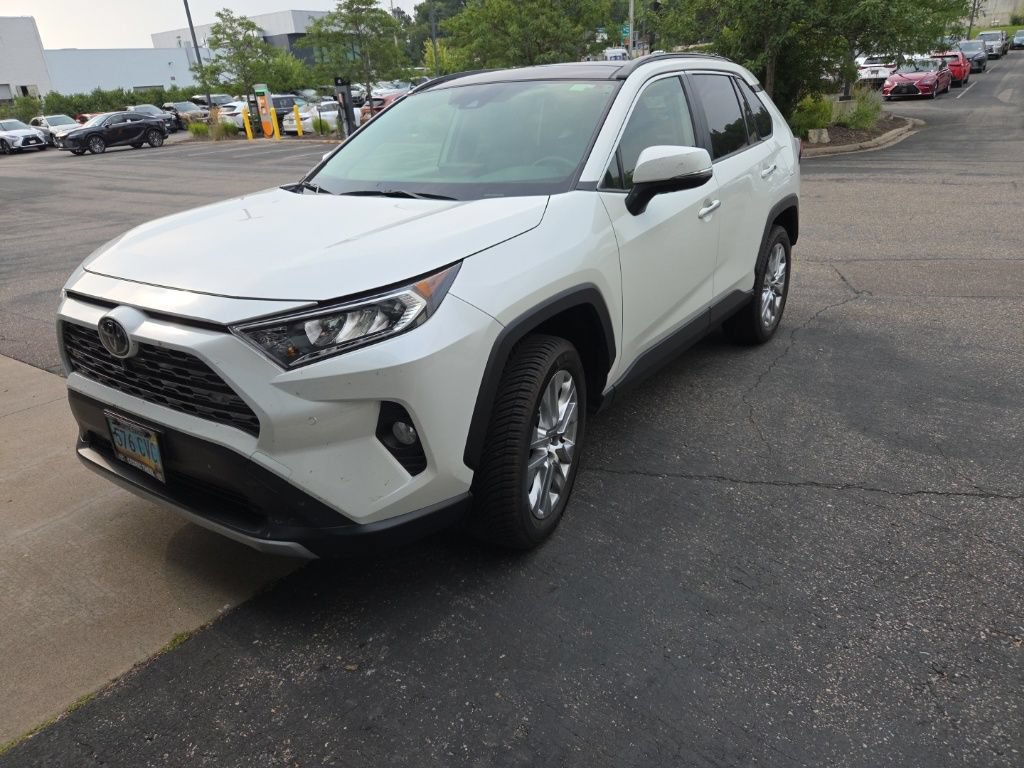 Used 2019 Toyota RAV4 Limited w/ Advanced Technology Package AWD/4WD image 1