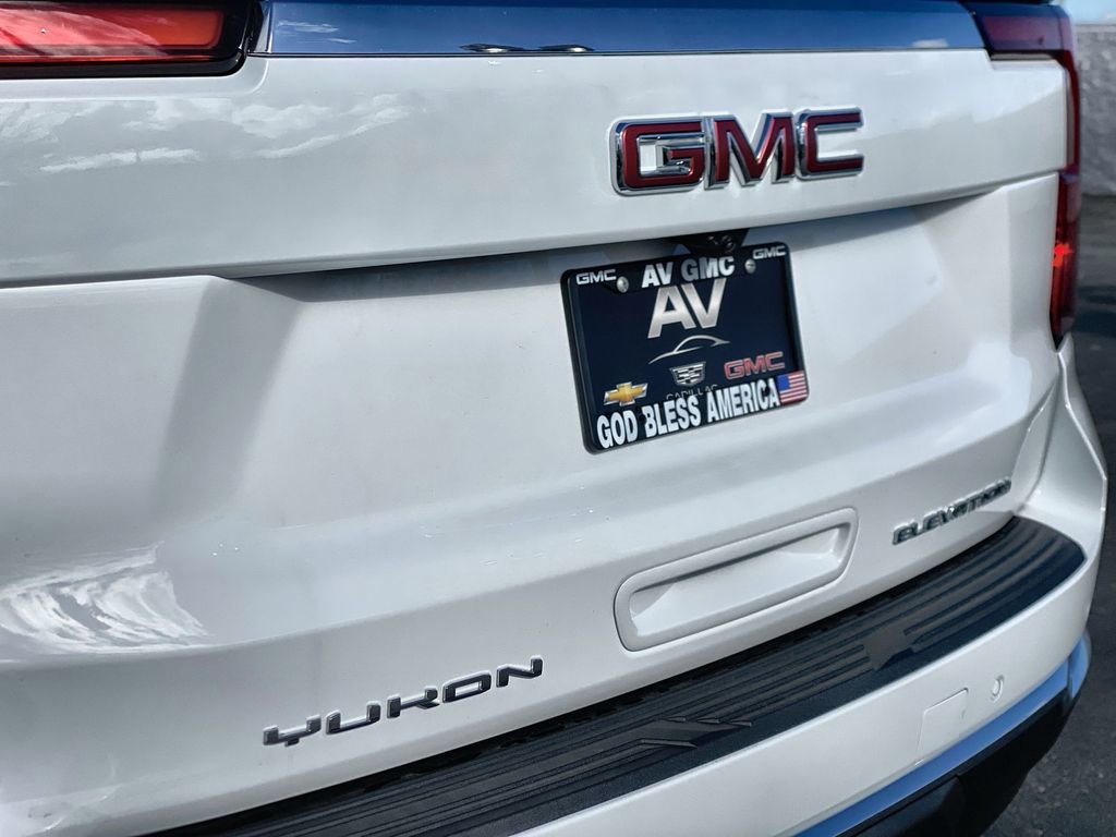 New 2026 GMC Yukon Elevation image 39