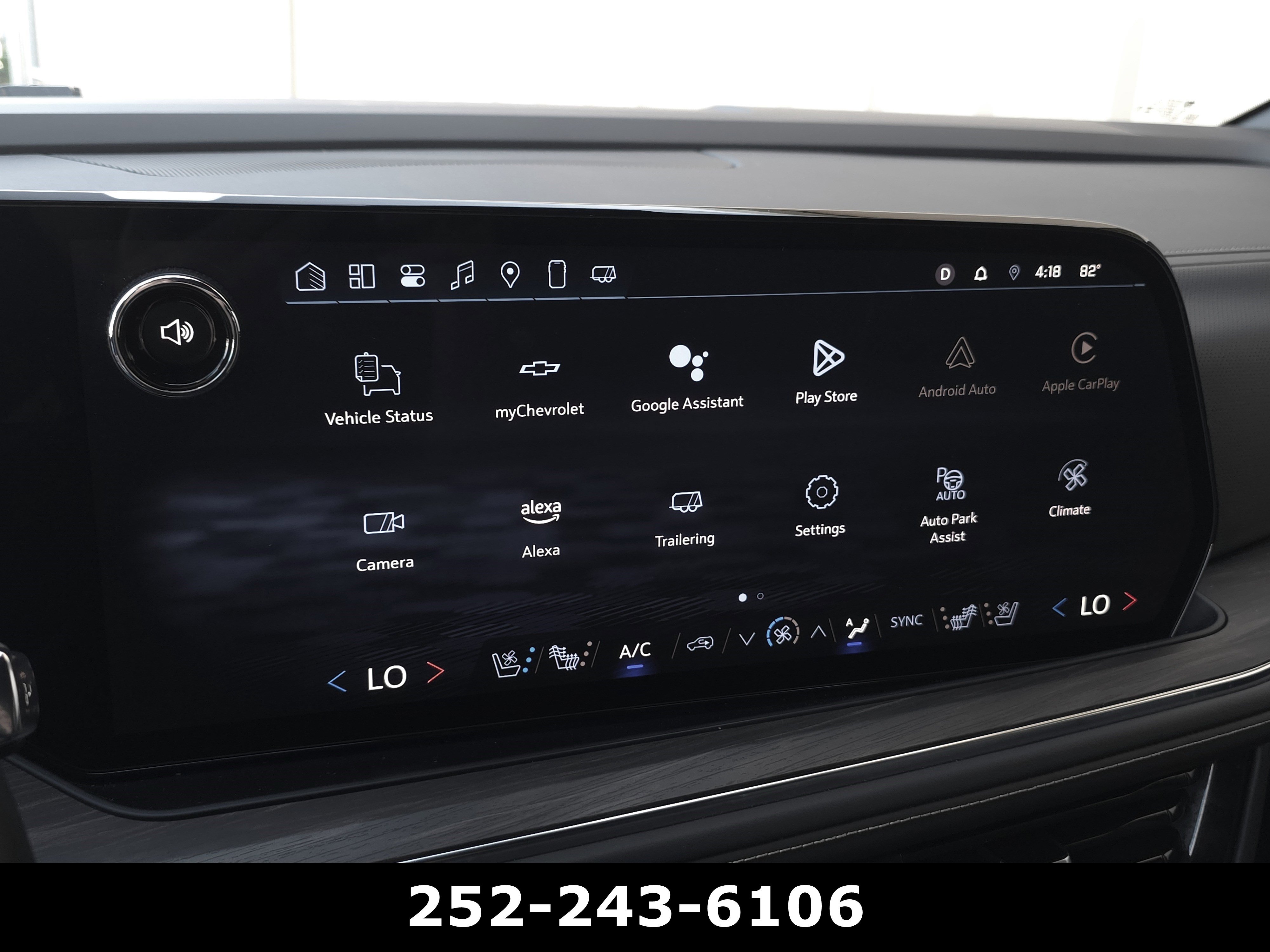 Used 2025 Chevrolet Tahoe Premier RWD image 17