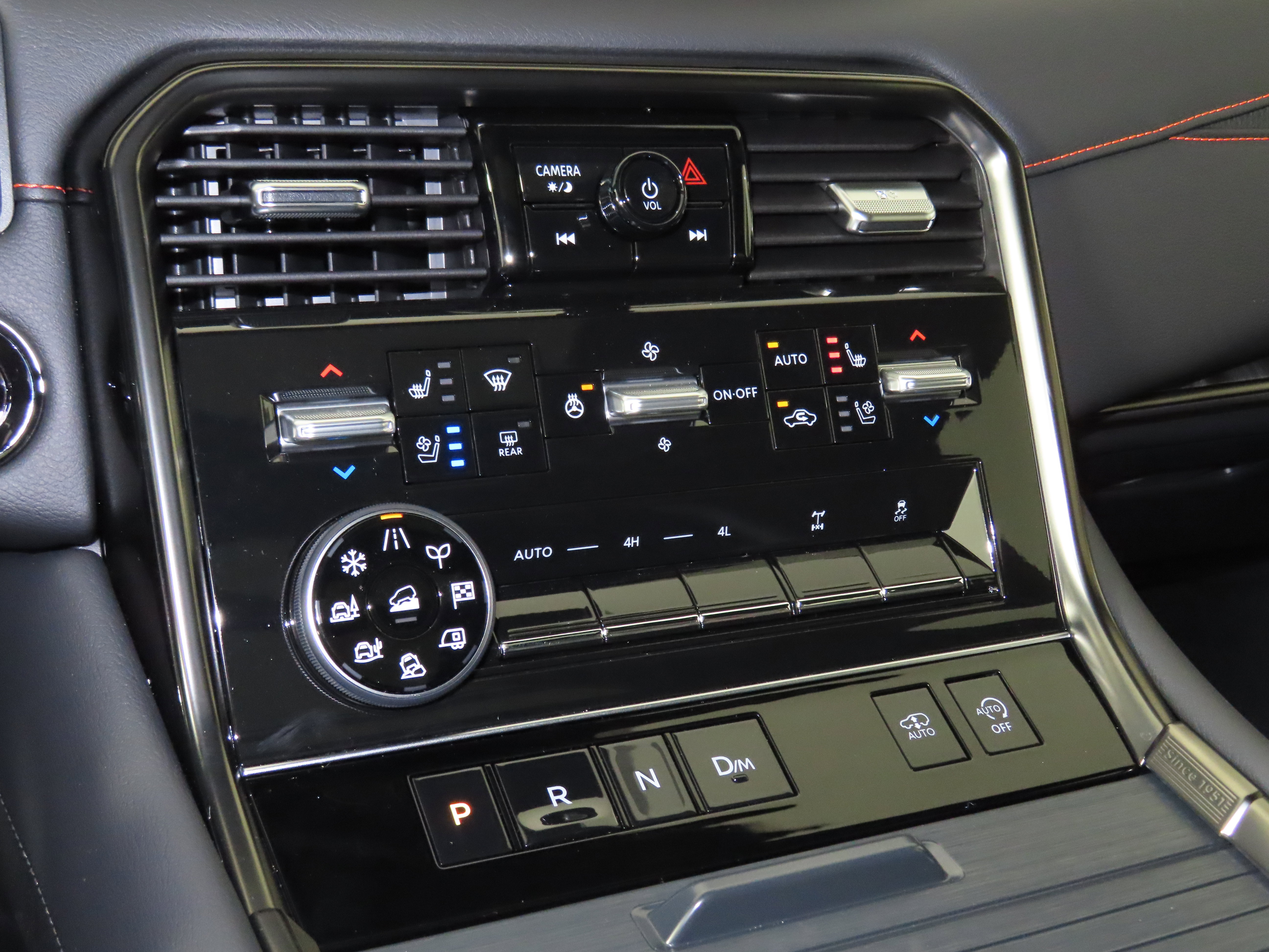 New 2026 Nissan Armada PRO-4X image 36