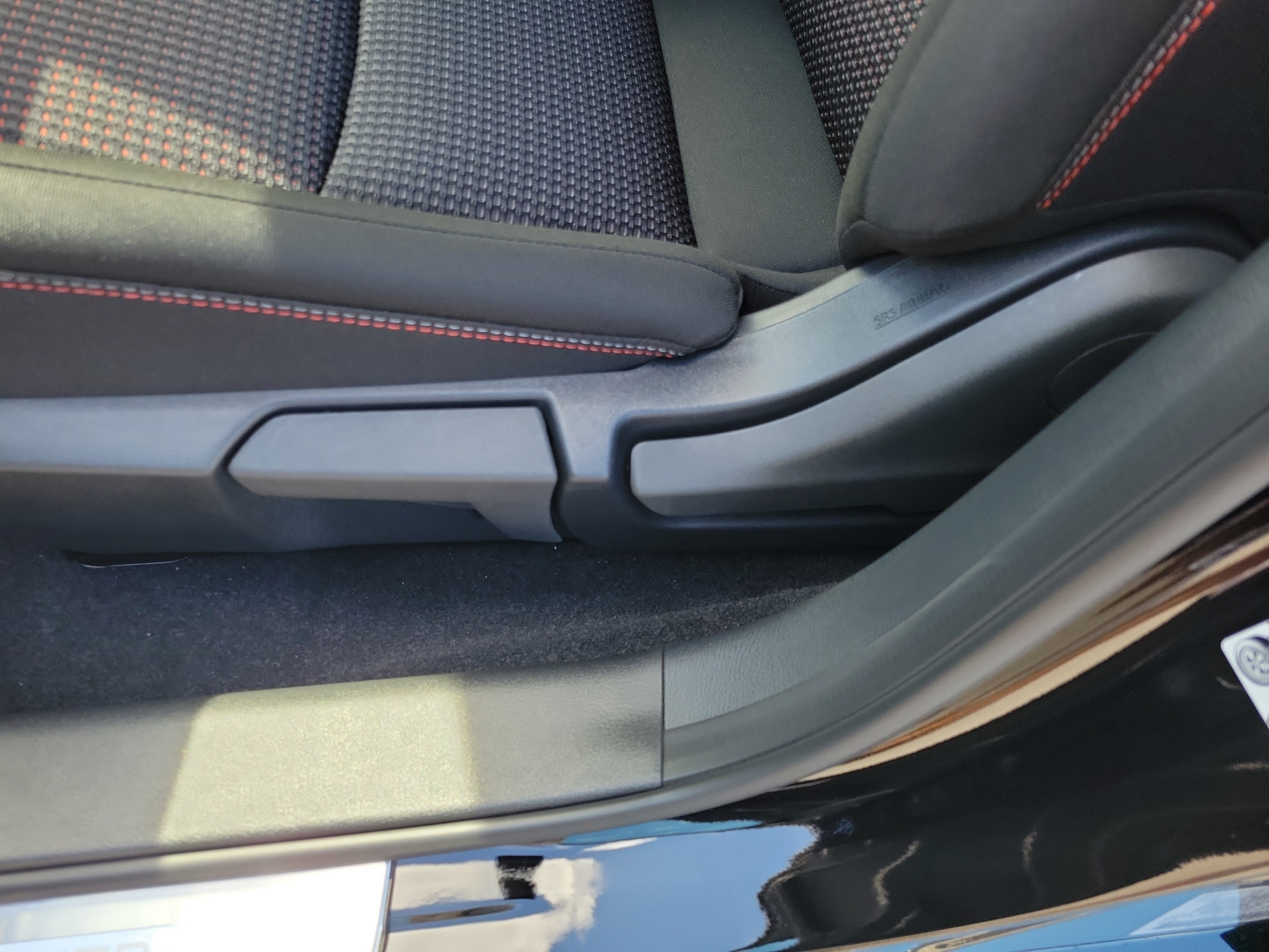 New 2027 Nissan Sentra SR w/ Floor Mat Package FWD image 18