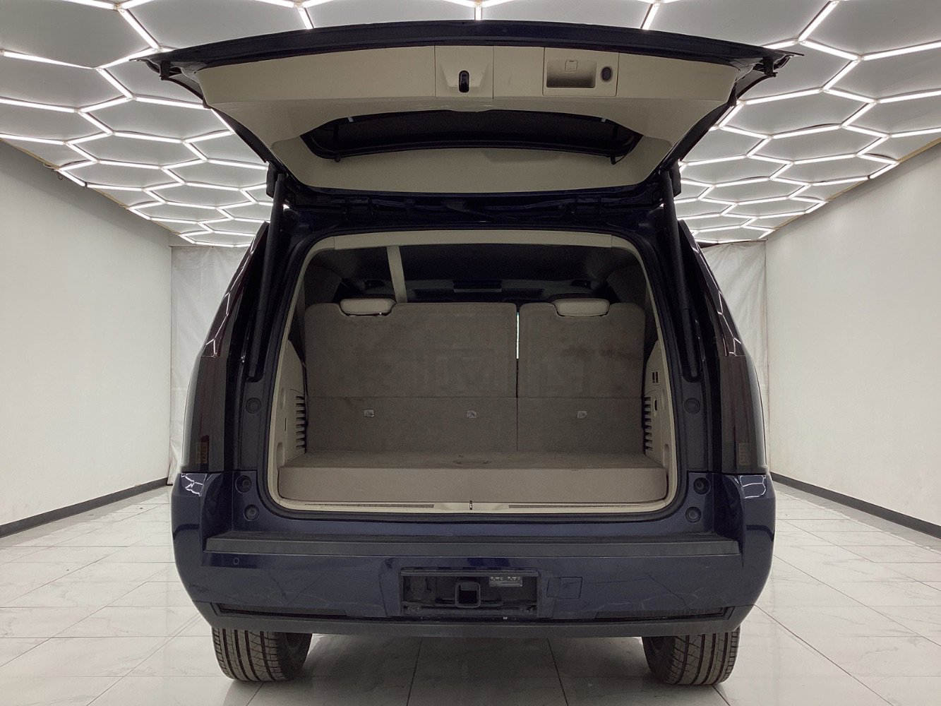 Used 2020 Cadillac Escalade Luxury image 44