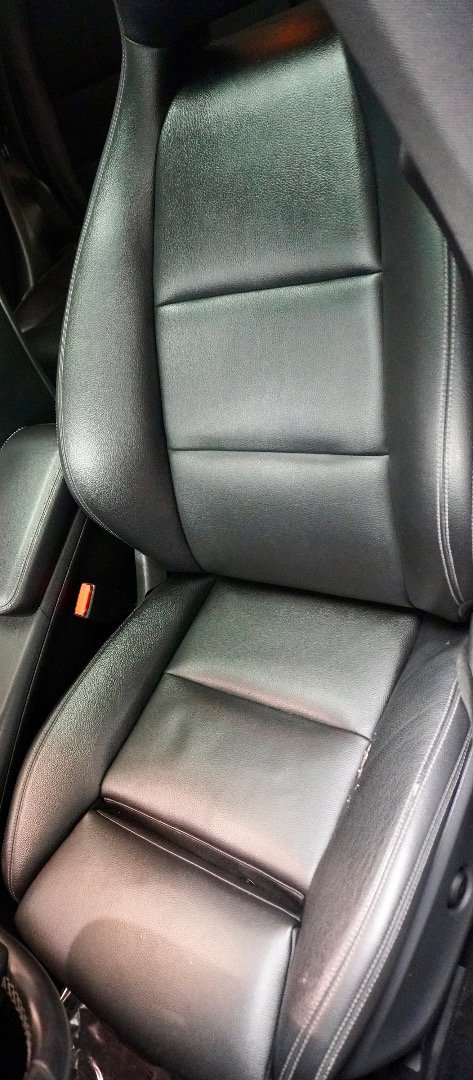 Used 2017 Mercedes-Benz CLA 250 4MATIC image 4