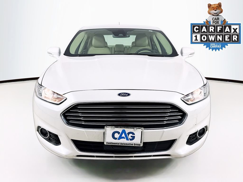 Used 2015 Ford Fusion SE w/ Equipment Group 502A FWD image 2