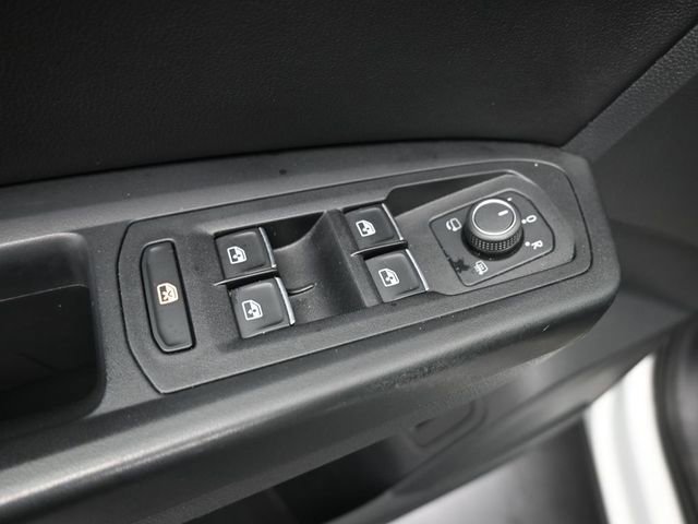 Used 2019 Volkswagen Atlas SEL Premium image 13