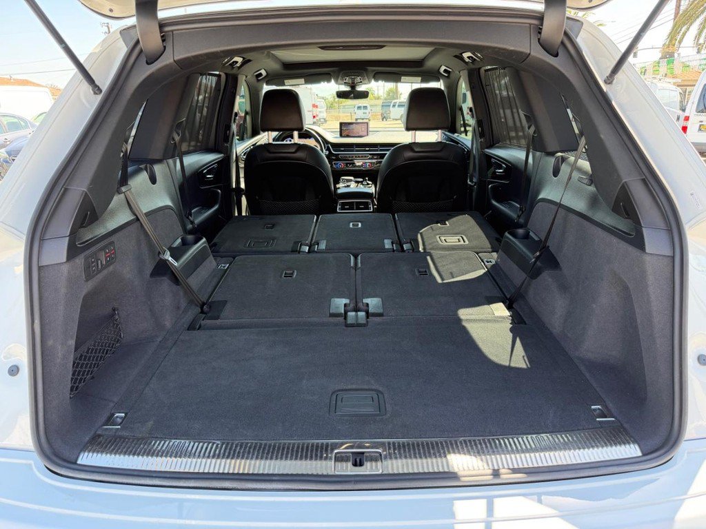 Used 2019 Audi Q7 3.0T Prestige AWD/4WD image 51