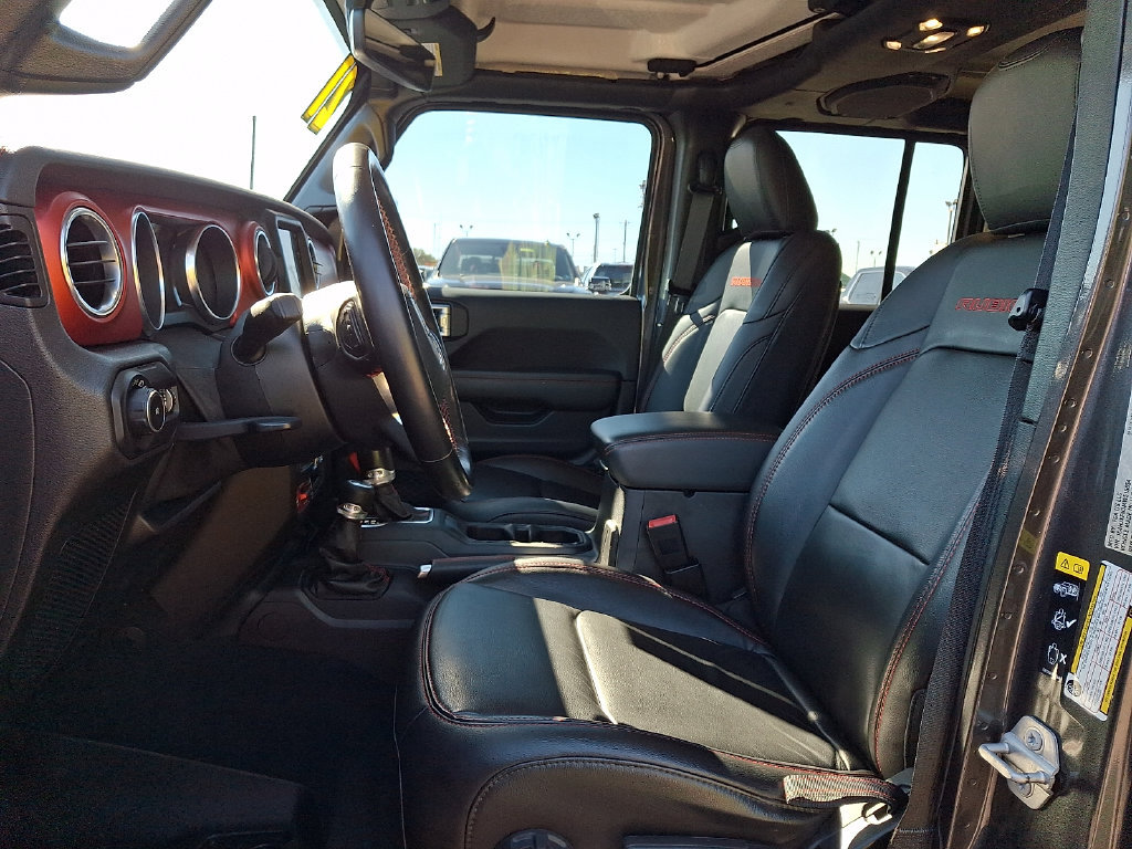 Used 2021 Jeep Wrangler Unlimited Rubicon w/ Dual Top Group AWD/4WD image 13