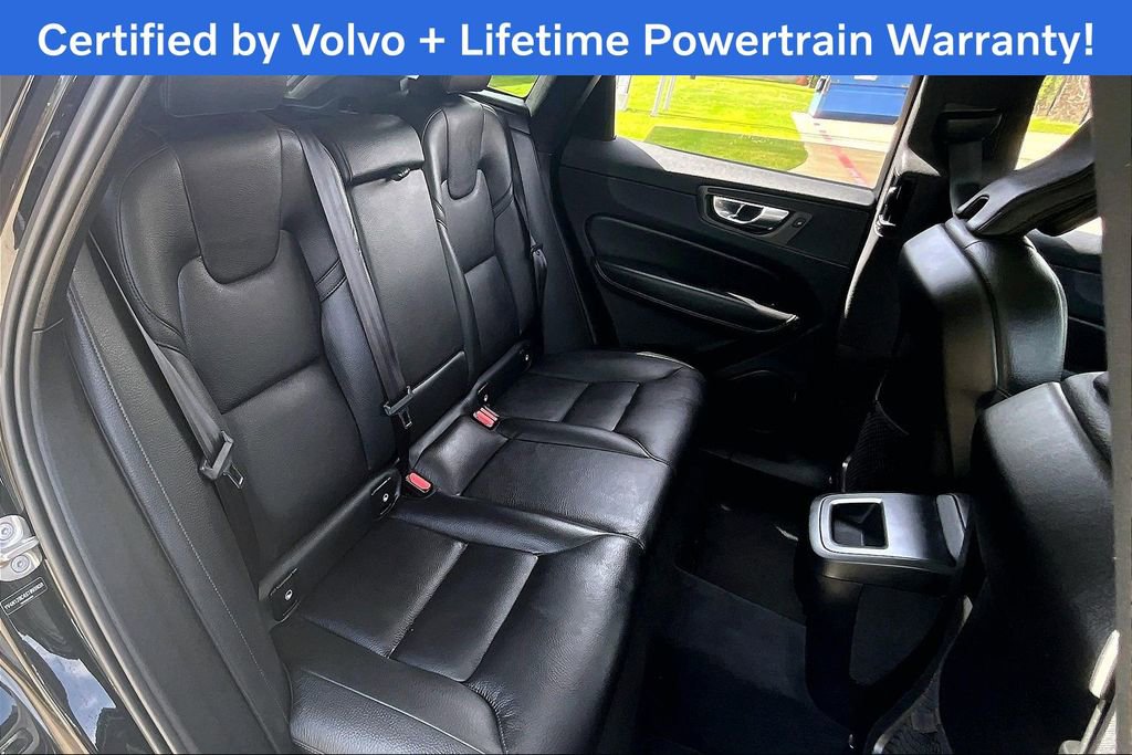 Used 2025 Volvo XC60 B5 Plus image 35
