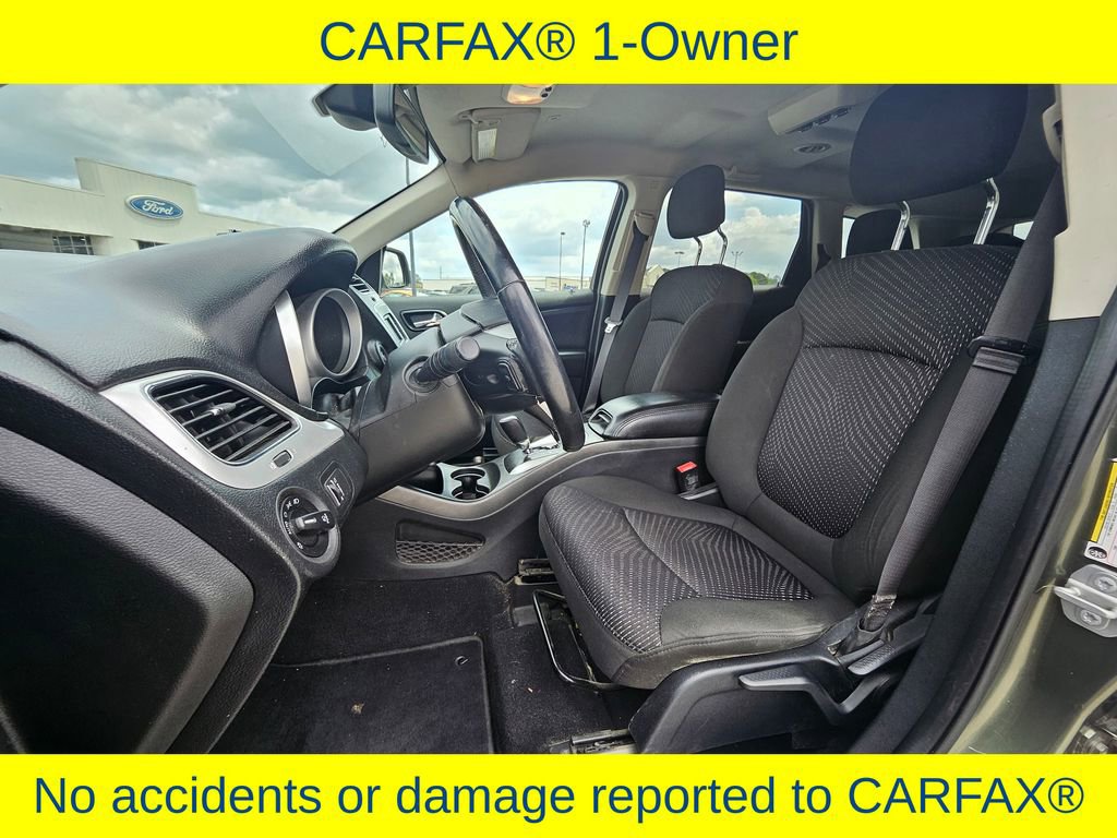 Used 2019 Dodge Journey SE w/ Connectivity Group image 4