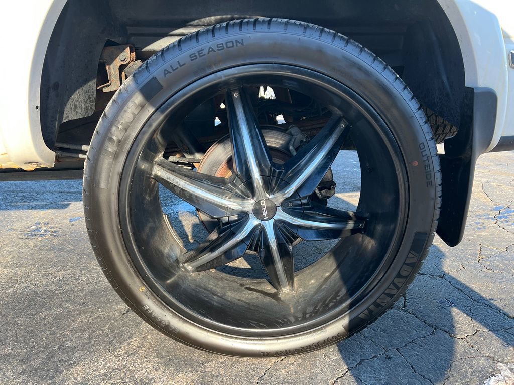 Used 2013 Ford F150 Platinum image 35