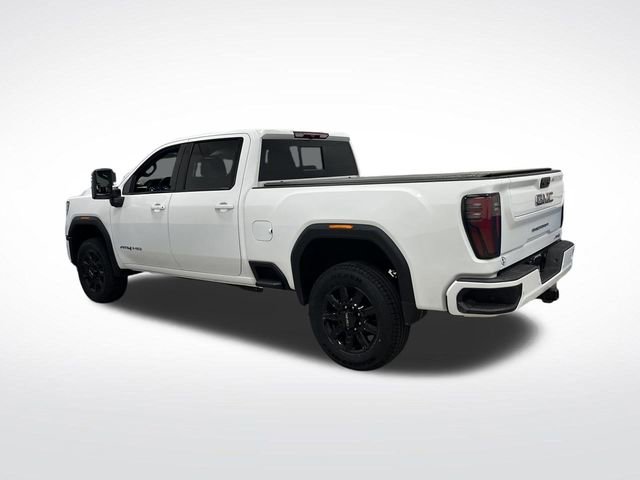 Used 2024 GMC Sierra 2500 AT4 w/ AT4 Preferred Package image 3