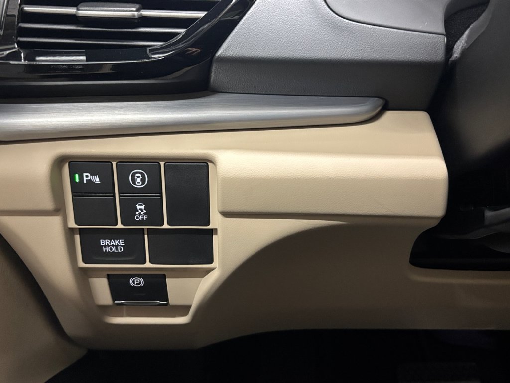 Certified 2024 Acura RDX w/ Technology Package AWD/4WD image 30