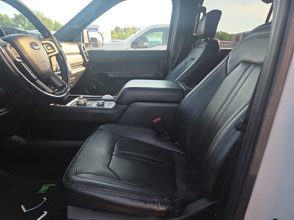 Used 2019 Ford Expedition Max Limited AWD/4WD image 14