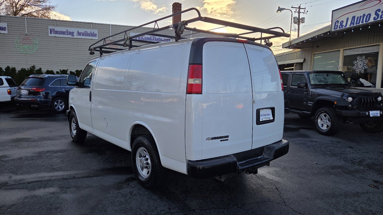 Used 2012 Chevrolet Express 3500 w/ Power Package image 11