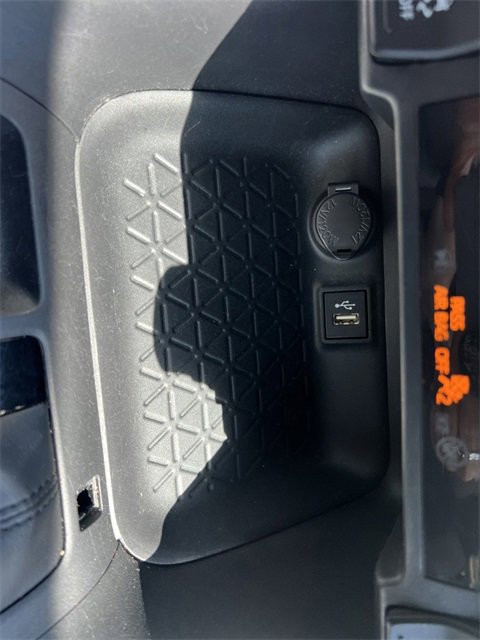 Used 2024 Toyota RAV4 XLE image 23