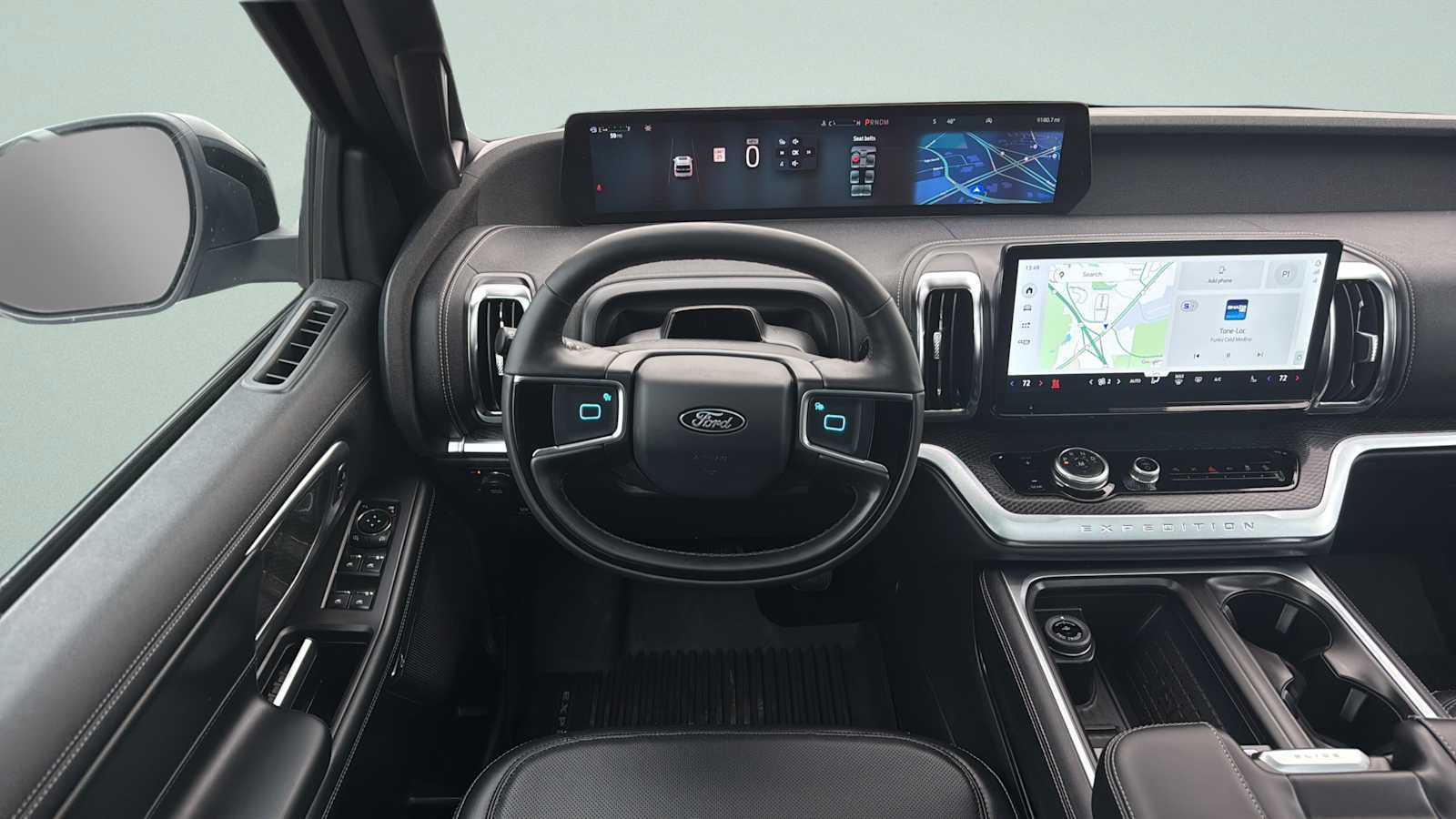 Used 2025 Ford Expedition Platinum w/ Stealth Performance Package image 10