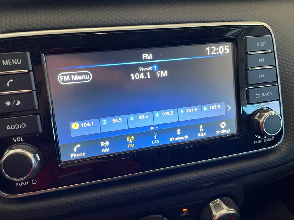 Used 2025 Nissan Kicks Play S FWD image 15