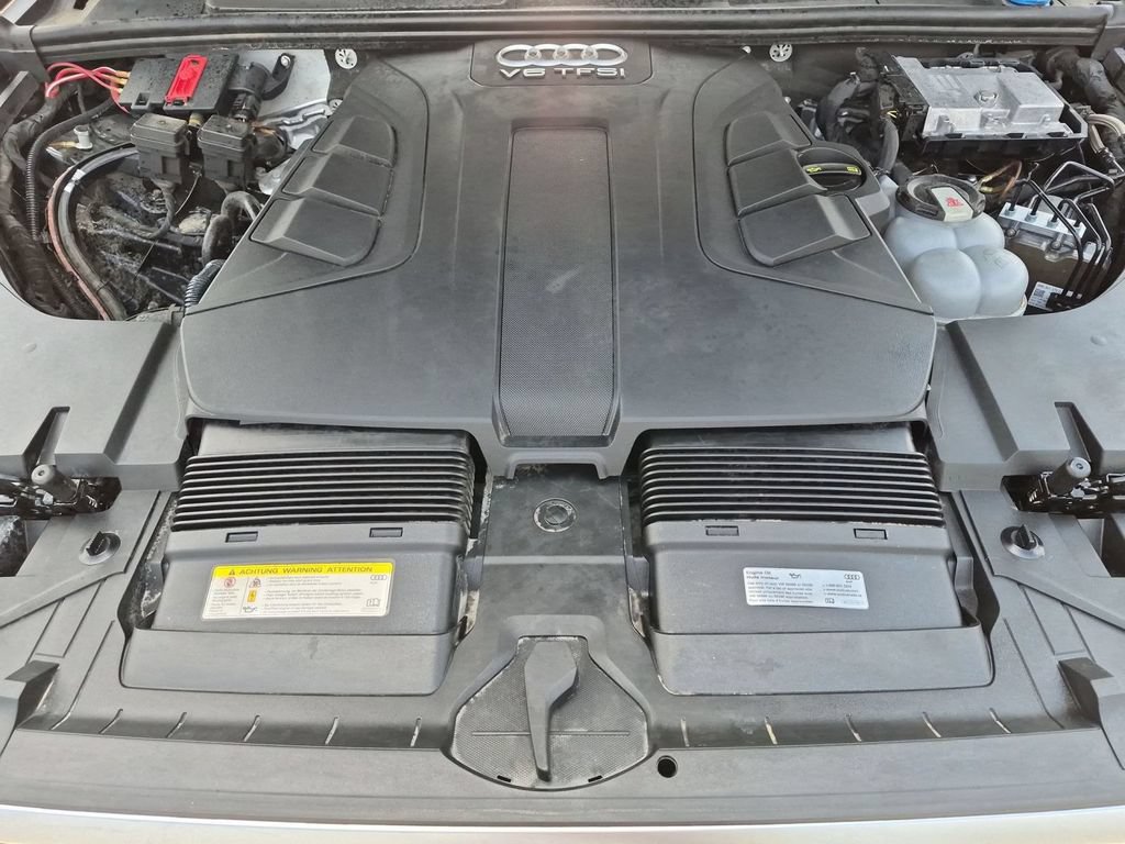 Used 2018 Audi Q7 3.0T Premium Plus w/ Premium Plus Package AWD/4WD image 24