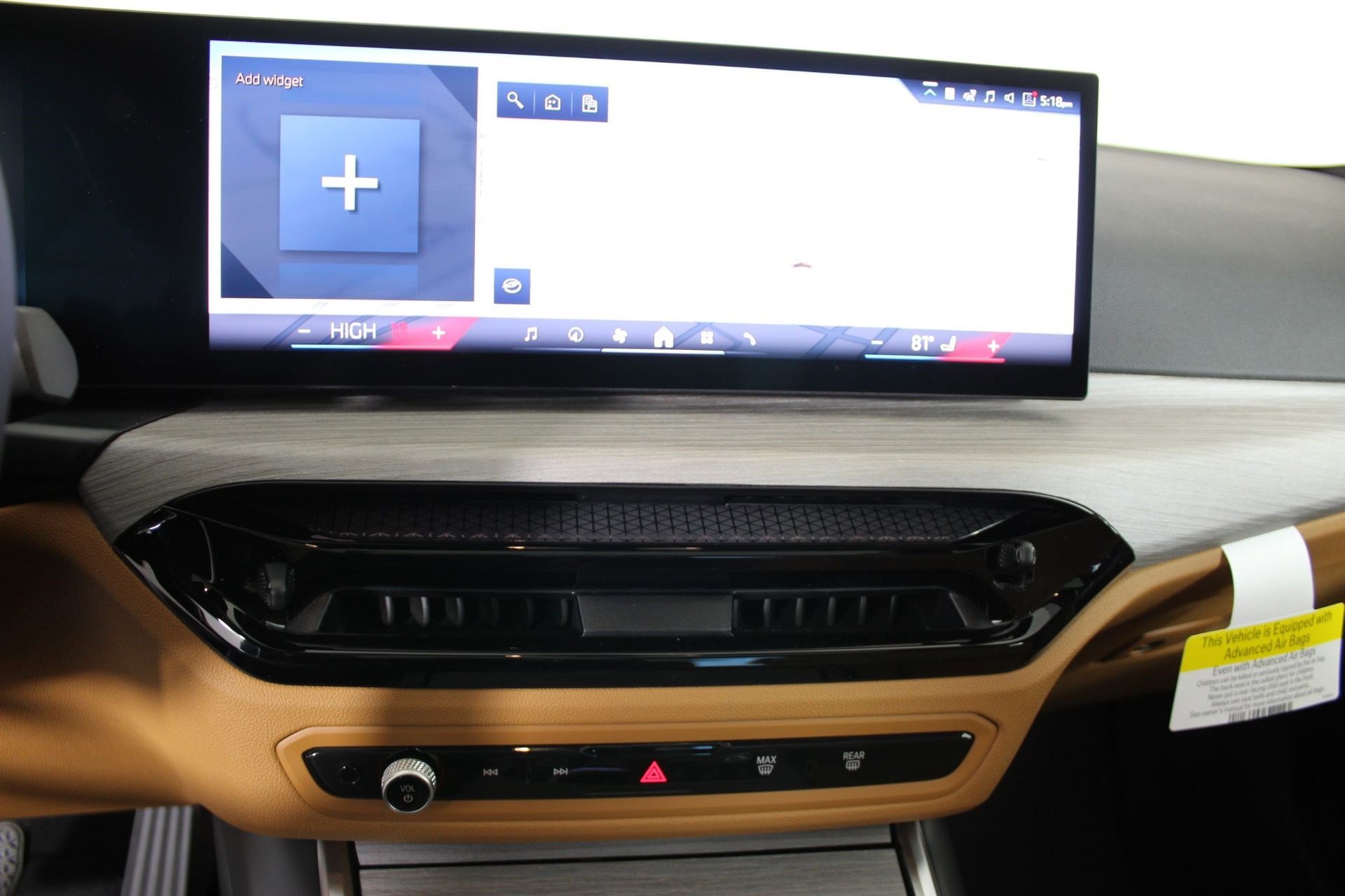 New 2026 BMW 330i xDrive Sedan w/ Premium Package AWD/4WD image 26