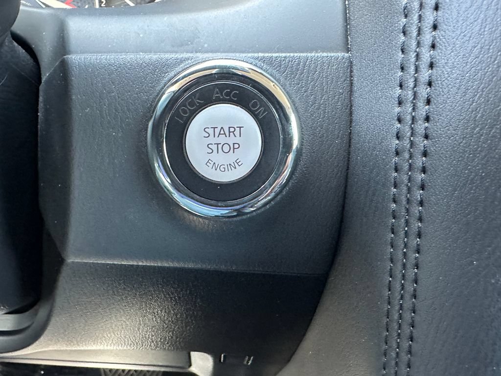 Used 2024 Nissan Armada SV AWD/4WD image 34