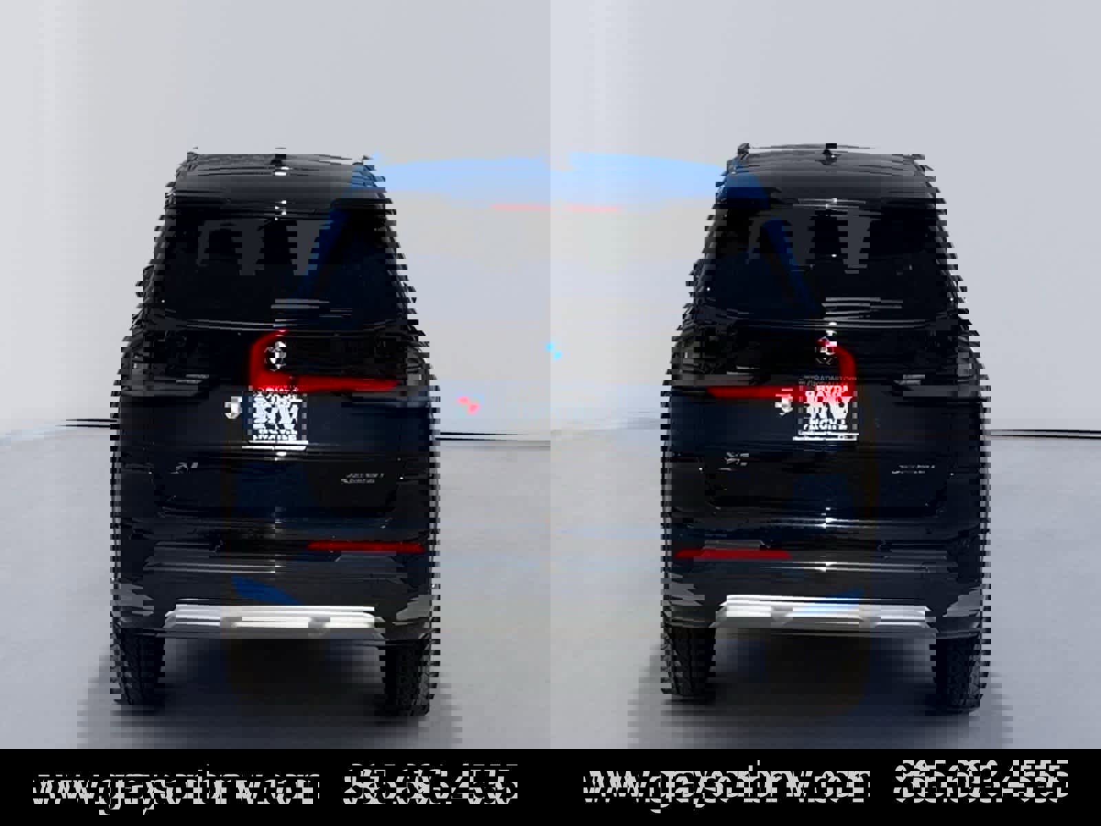 Used 2023 BMW X1 xDrive28i image 4